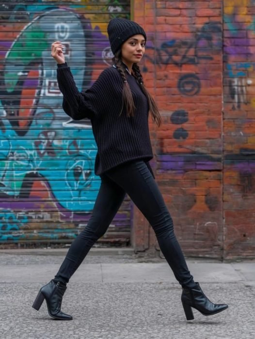 The Classic Knit Sweater & Jeans Combo